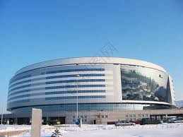 天空体育：张伯伦目前正在阿森纳训练，同时筹划下一步动向